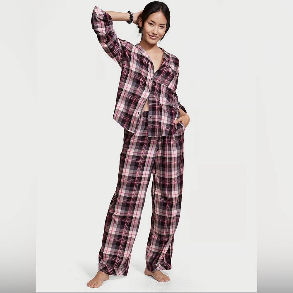 Flannel Long Pajama Set from Victoria secret size small pink used but like new